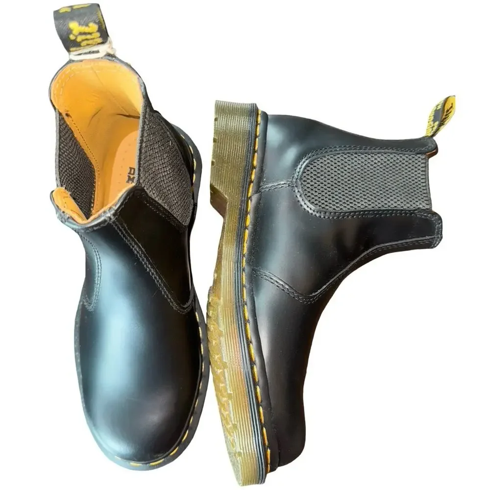 Dr.‎ Martens 2976 Chelsea Boots Black Leather Unisex Size W6 M5 UK4 NEW